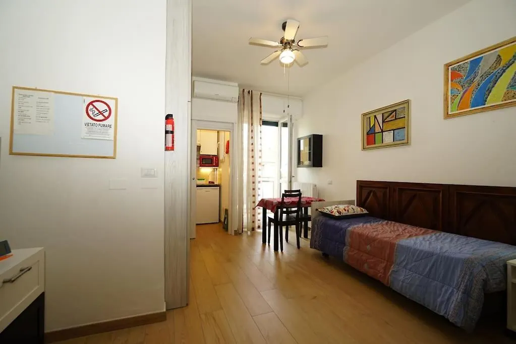 Padova Guesthouse Milan Italy