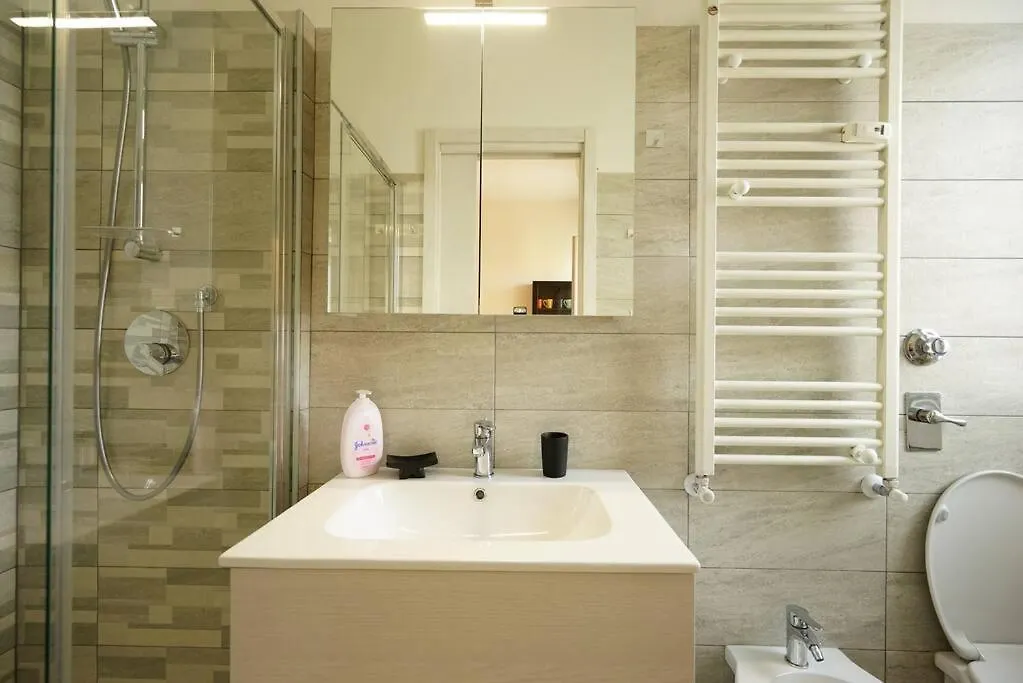 Padova Guesthouse Milan Italy