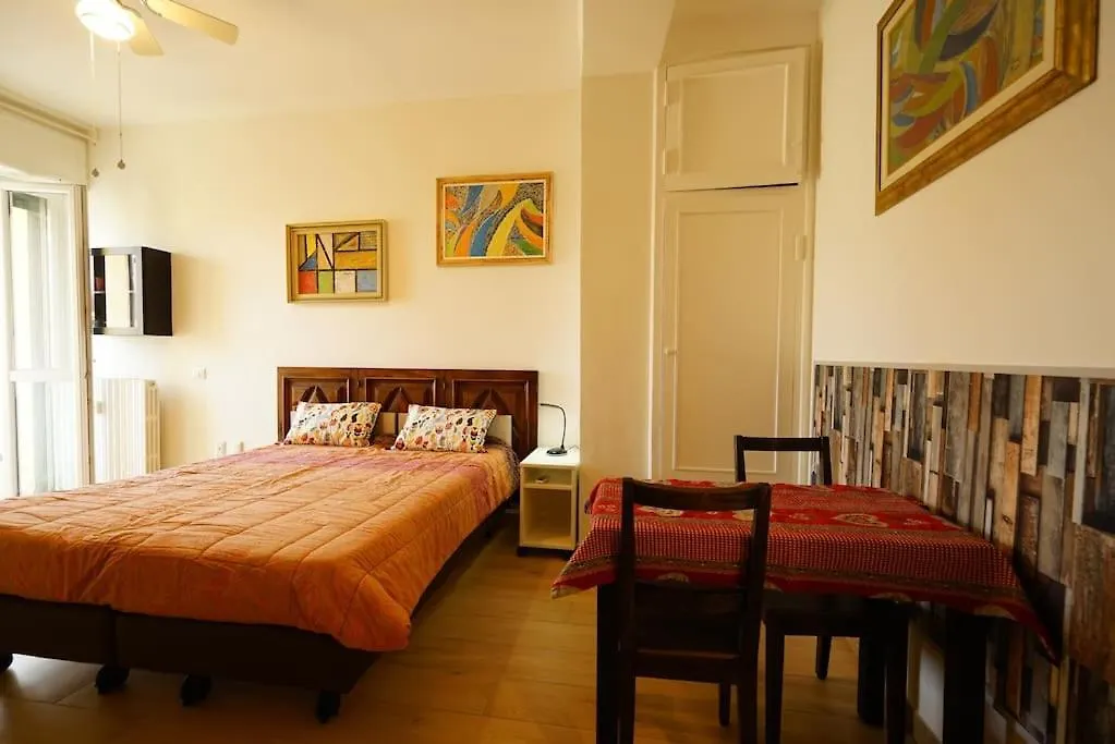 Apartment Padova Guesthouse Milan